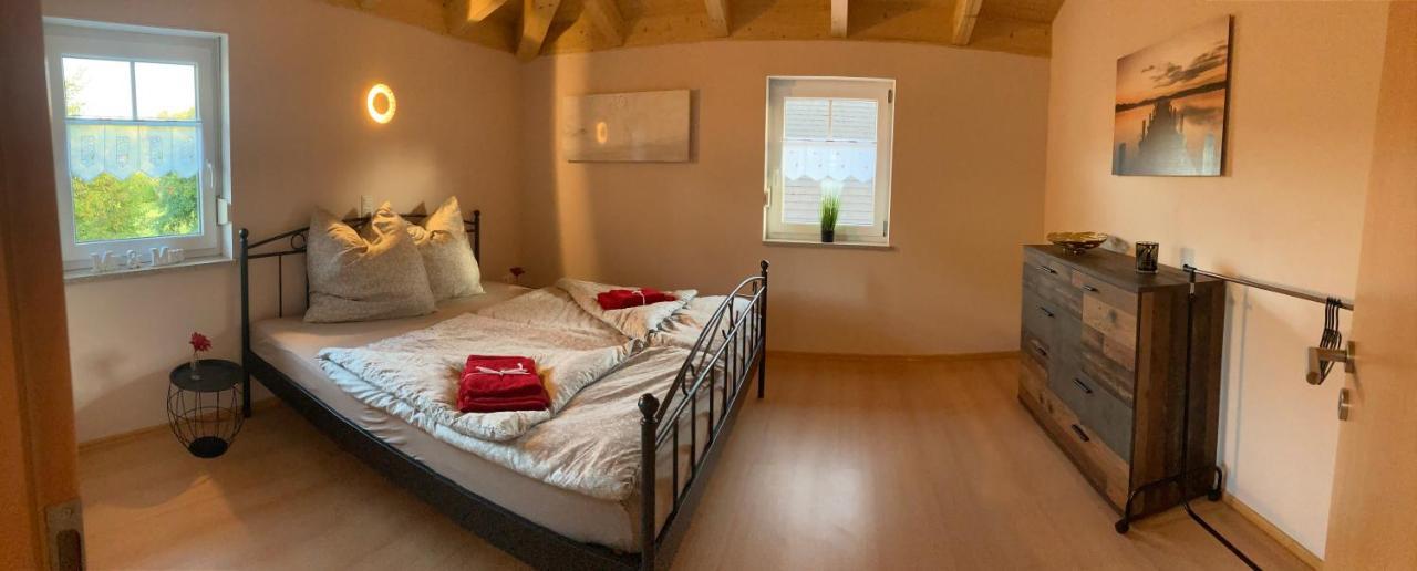 Villa Toskana Wohnung 1 Ваккерсдорф Экстерьер фото